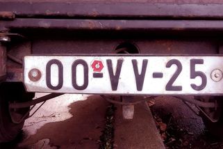 Úřad může vzít vaše značky a rozdrtit je: tichá hrozba pro depozity od 2026 - Médium.cz